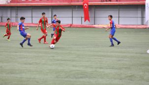 Bayraklı Belediyesi’nden anlamlı turnuva
