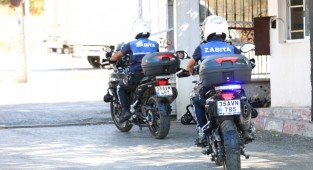 Bayraklı'da motorize zabıta ekipleri göreve başladı