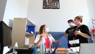 Bayraklı'dan öğrencilere tercih desteği