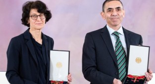 BioNTech'ten yeni aşı adımı