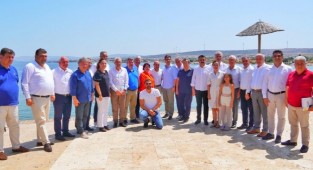 CHP'li başkanlar İzmir'de buluştu