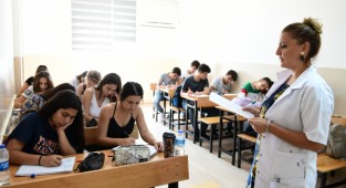 Çiğli Belediyesi'nden üniversite adaylarına tercih danışmanlığı