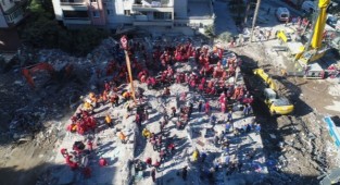 Depremzedelerin isyanı sürüyor!