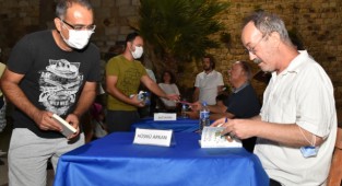 Foça Kitap Günleri devam ediyor