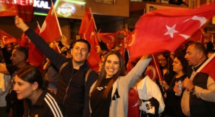 Gaziemir'de binler zeybek oynayacak
