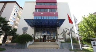 Gaziemir’in kültür mabedi yeniden doğuyor