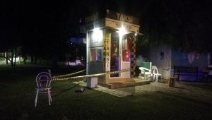 İzmir'de 1 kişinin ağır yaralandığı palalı kavgayla ilgili 2 gözaltı