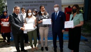 Konak'ta iş garantili kurs ilk mezunlarını verdi