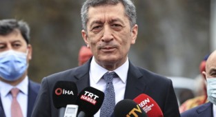 Sosyal medyayı karıştıran iddia: Ziya Selçuk istifa mı etti?