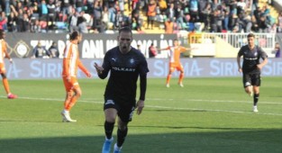 Altay'ın gol kralı Paixao gözden düştü