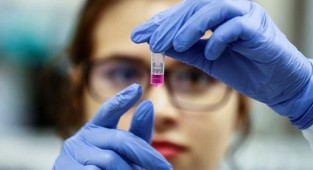 Aşı olmayan personel işten çıkarılabilir mi?