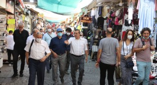 Başkan Batur'dan Kemeraltı ziyareti