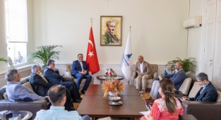 Başkan Soyer İran'ın İstanbul Başkonsolosunu ağırladı