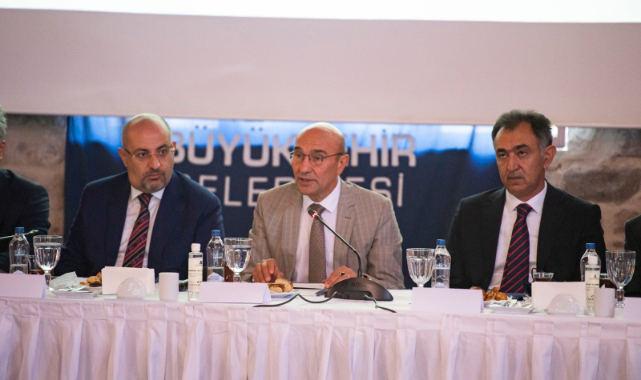 Afet Platformu’nda konuşan Soyer, ‘Ezberleri bozacağız’