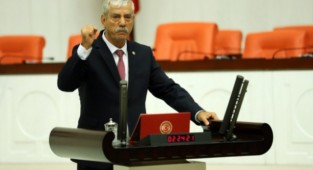 Beko: Saray eli ile sahiller halka kapatılıyor; belediyelerin yetkileri çalınıyor!