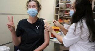 BioNTech'in etkisinin kaç ay içinde azaldığı ortaya çıktı!