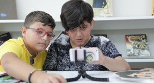 Bornovalı çocuklara film atölyesi