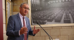 CHP'li Sertel'den RTÜK'ün sansür uygulamalarına tepki