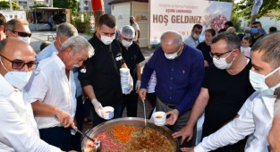 Çiğli’de aşure etkinliği