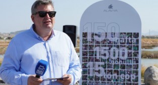 Çöp toplayıp, fidan dikti... Başkan Oran'dan farkındalık mesajı