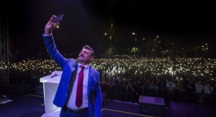 Dikili'de Demokrasi ve Emek festivaline muhteşem final!