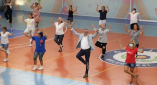 Gaziemir'de Zafer Bayramı'na 'zeybek' hazırlığı