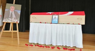 İzmir Baba’ya son veda