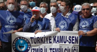 İzmir'de memurlar sokağı indi!