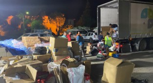 Kemalpaşa'nın yardım tırı Muğla'ya ulaştı