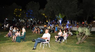 Narlıdere’de Çim Konserleri’ne büyük ilgi