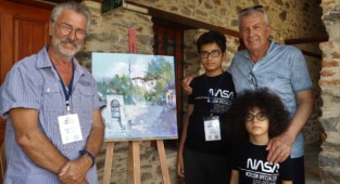 Ödemiş'te resim çalıştayı: 'Tuvallerde dayanışma var!'