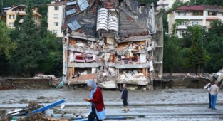 Sel felaketinde can kaybı arttı!