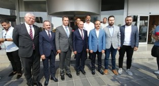 Soyer'den AKP İzmir İl Başkanı'na makamında ziyaret