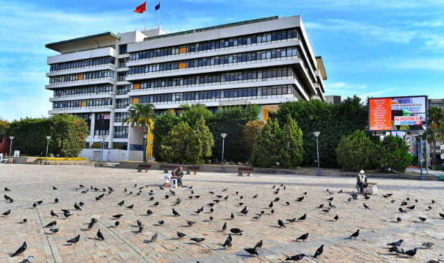 Tartışmalı Büyükşehir binası için teknik rapor açıklandı: 'Uygun değil'