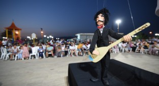 Torbalı'da Kukla Şenliği başladı