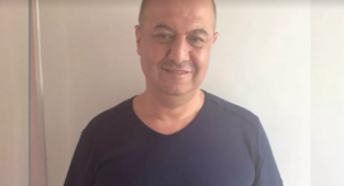 Aşı yaptırmayan öğretmen koronavirüsten hayatını kaybetti