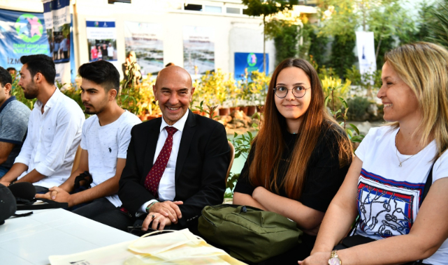 Başkan Soyer’den üniversite öğrencilerine müjde