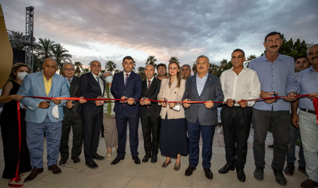 Başkan Soyer Göbeklitepe Fotoğraf Sergisi’nin açılışına katıldı
