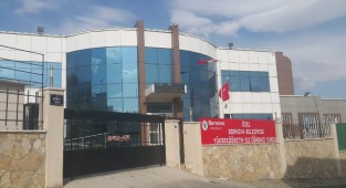 Bornova’da yurt sorununa neşter!