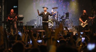 Buca'da Zakkum rüzgarı esti