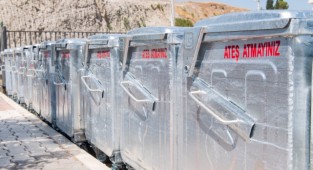Büyükşehir'den ilçelere 5 bin 500 çöp konteyneri!