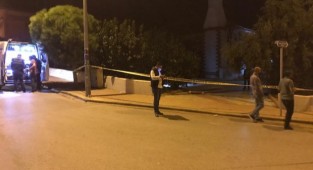 Cami çıkışı silahlı saldırıda öldürüldü