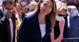 CHP'lilere saldıran kişi gözaltına alındı