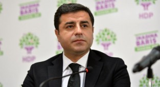 Demirtaş’tan Temelli’ye yanıt: HDP çözüme taliptir, adres de TBMM’dir