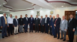 Esnaftan Başkan Batur'a destek teşekkürü