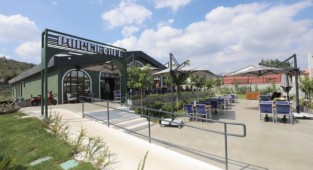 Gaziemir'in sosyal projeleri vitrinde!