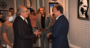 'Geldikleri Gibi Giderler' sergisi Bornova'da