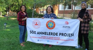 İzmir'de bağımlı anneleri 'Söz Annelerde' projesinde buluştu