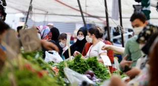 İzmir'de marketlere 