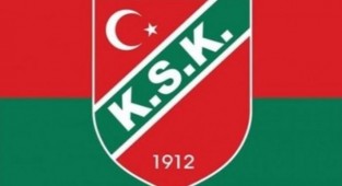 Karşıyaka takımı yeniledi